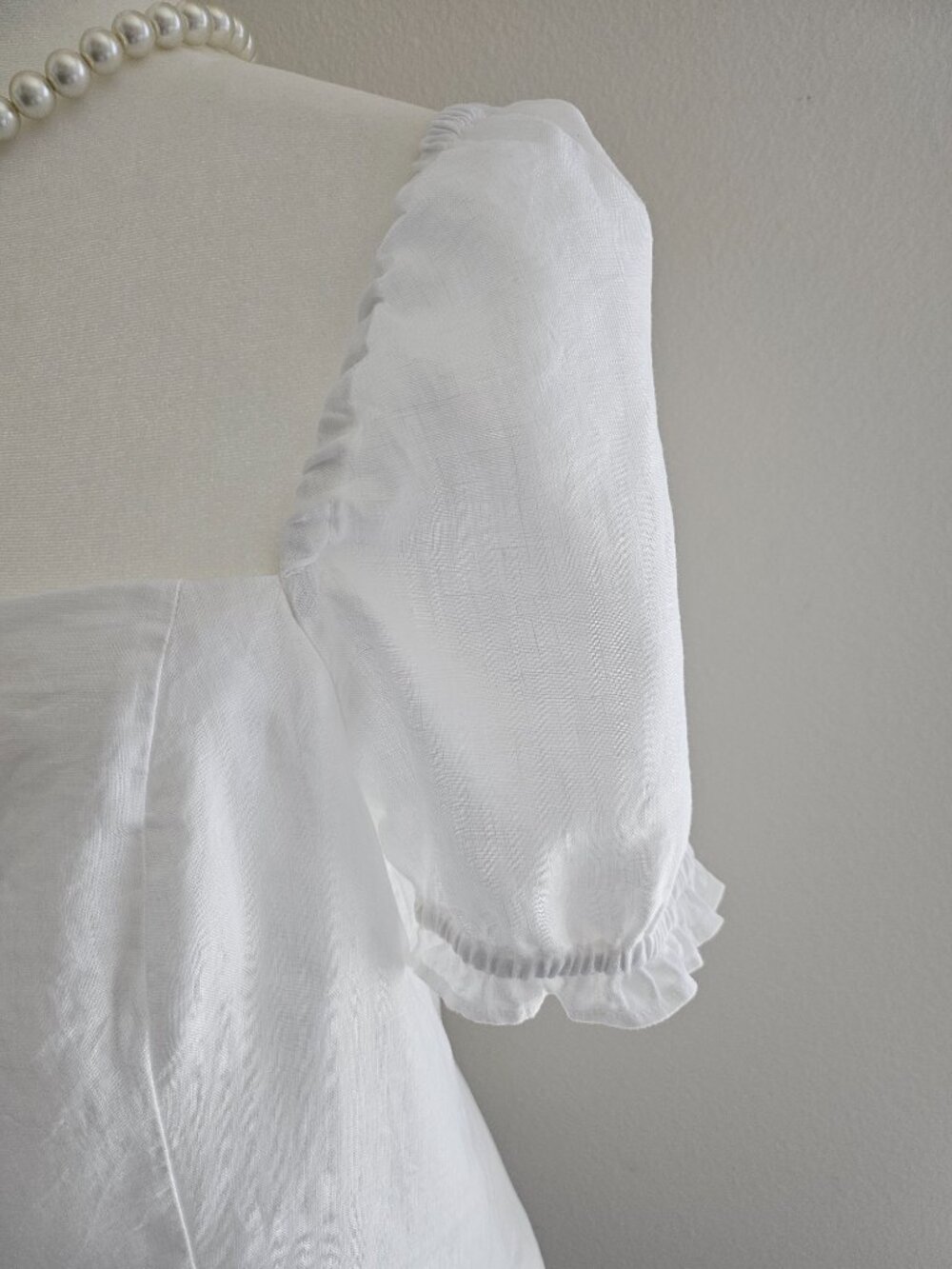 H&M White Linen Blend Smocked Peasant Top - Size L - Picture 6 of 12